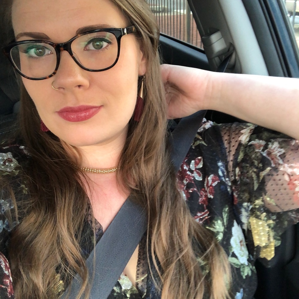 Meet your Posher, Alli